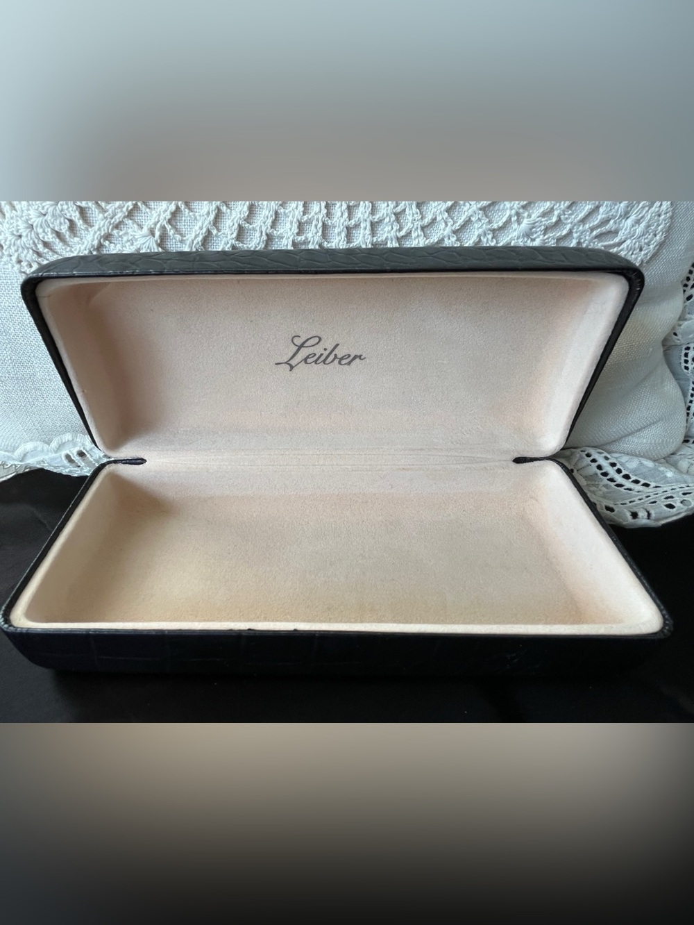 Vintage Judith Leiber Black Exterior Eyewear Case with Cream Interior, EUC